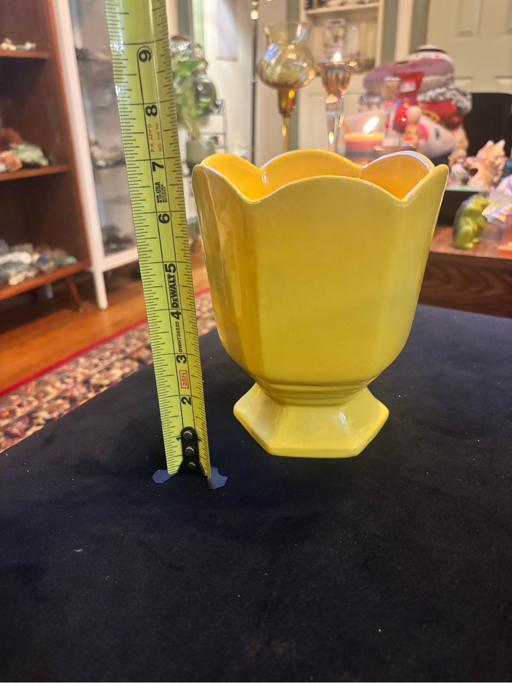 VINTAGE FRANKOMA POTTERY TULIP VASE OR HOUSE PLANTER MCM AUTUMN YELLOW! - Picture 5 of 8